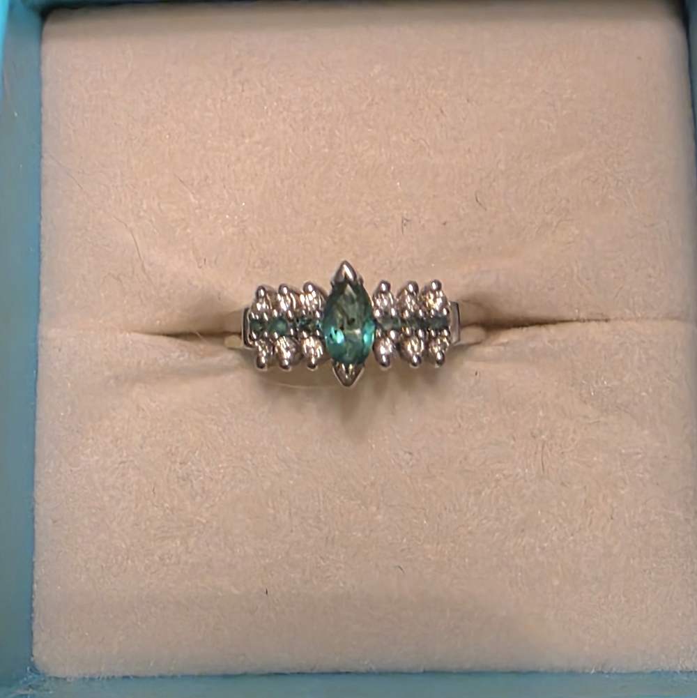 EFFY WG 14K EMERALD & DIAMOND RING SZ 6  BH STAMPED